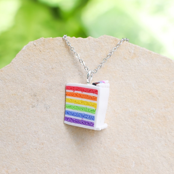 Regenbogen Torten-Halskette mit Anhänger aus Polymerton | Pride Kuchen Schmuck | hypoallergen | LGBTQIA+ Geschenk | handgemacht | Gay Pride