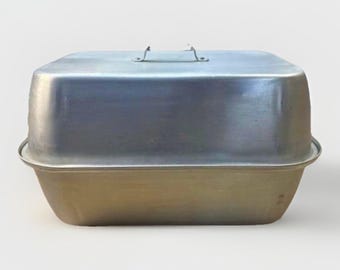 Vintage Wear-ever Large Aluminum Roaster Roasting Pan USA With Drip Plate Vented