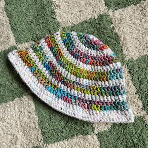 Bucket has “Confetti” | Crochet bucket hat
