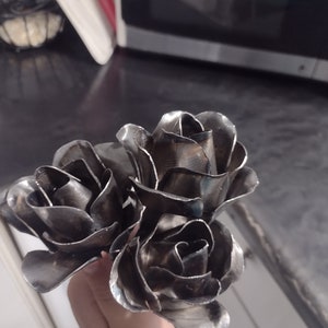 Metal rose