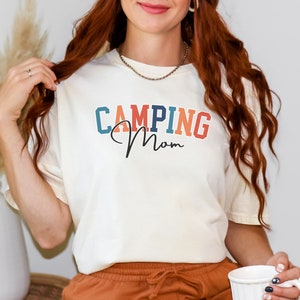 Women&#39;s Camping Shirt Comfort Colors, Camping Mom Shirt for Camp Lover, Cabin Gifts for Mom, RV Camper T-Shirt Gift for Camper, Mom Camp Tee