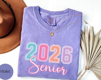 Chemise senior 2026 Couleurs confortables, Chemise senior lycée, Cadeau senior 2026 pour une soirée senior, T-shirt classe senior 2026 pour la rentrée scolaire