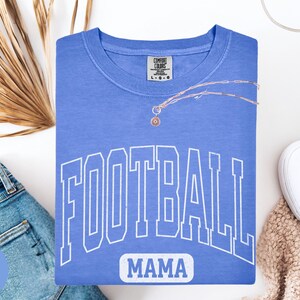Custom Football Mom Tshirt Comfort Colors, Personalized Football Mama Shirt with Name on Back, Mom Game Day Tee Sports Mom Gift for Team Mom bild 8