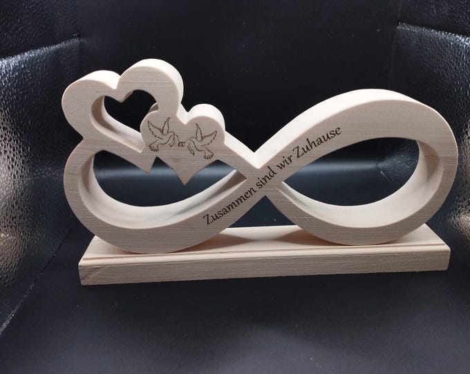 Zirbenholz Unendlichkeit mit Tauben & Herzen | Hochzeitsgeschenk Holz personalisiert | Infinity Symbol | Geschenk zur Hochzeit Österreich