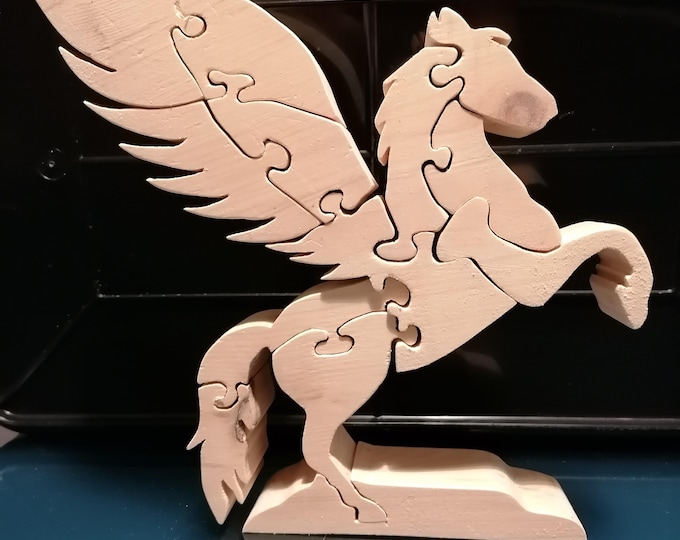 Zirbenholz Puzzle Pegasus