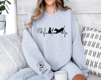 Custom Vet Tech Sweatshirt, Vet Tech Sweater, Personalized Vet Gifts, Veterinarian Hoodie Sweater, Animal Doctor Gift, Gift For Veterinarian