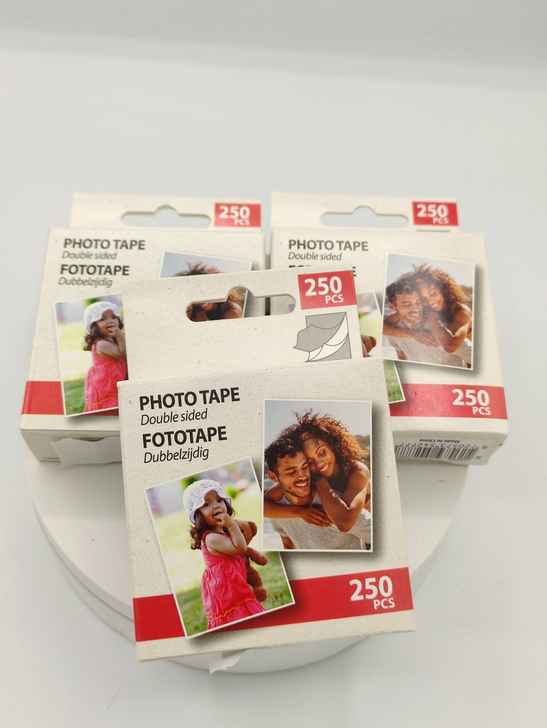 Doppelseitiges Fototape 250 Stück im praktischen Set Fotoklebestreifen für sicheres und sauberes Anbringen von Fotos Bild 2