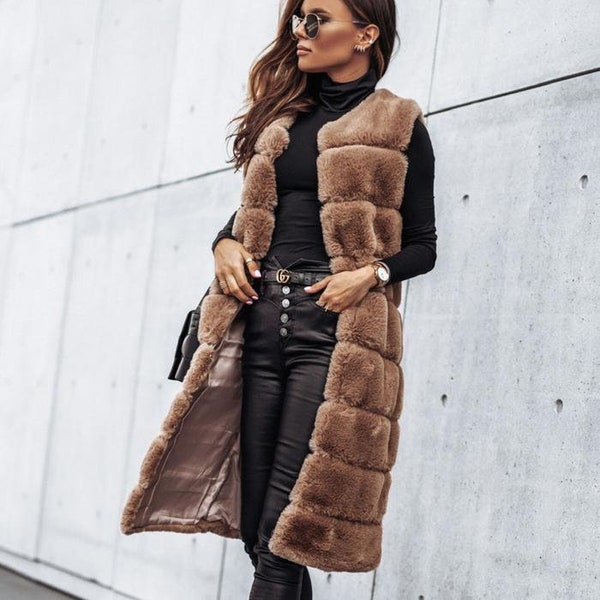 Manteau long en fausse fourrure