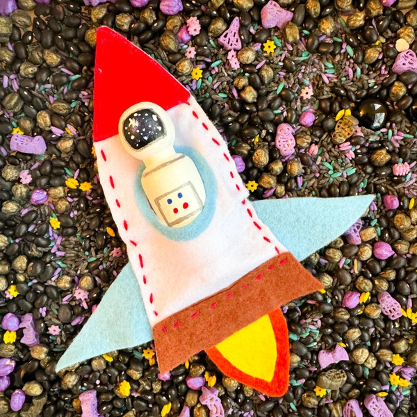 Astronaut Peg Doll with Felt Rocket Ship | Outer Space Toys | Sensory Play | Imaginative Play | Small Word Play | Children’s Gift