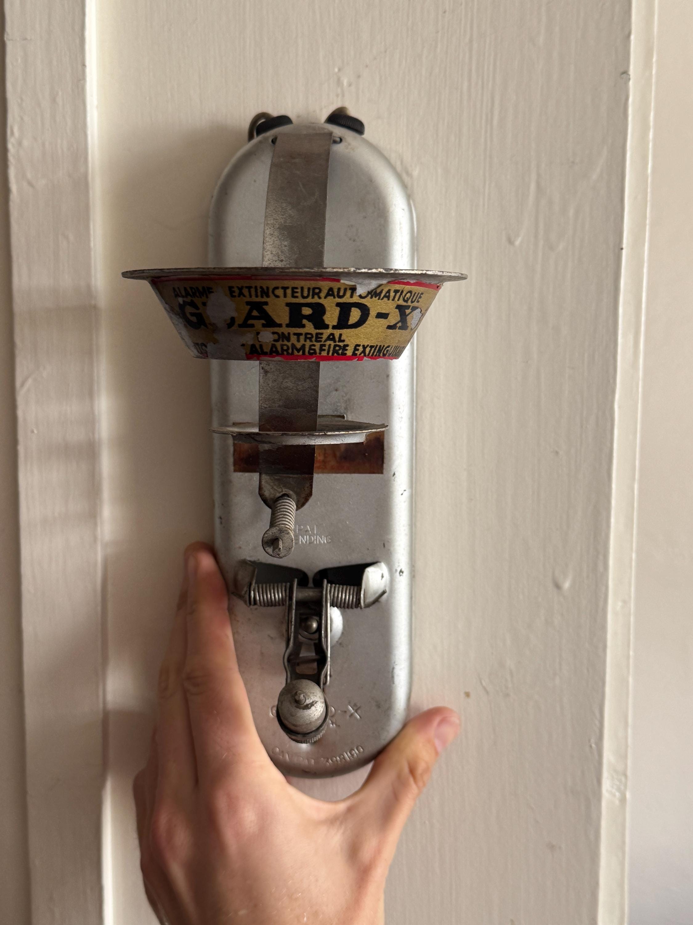 ピレン消火器 - Etsy 日本