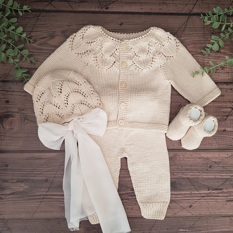 Newborn Baby Homecoming Outfit, Knitted Baby Outfit, Unisex Baby Clothes, Organic Baby Clothing, New Baby Gift, Baby Shower Gift image 1