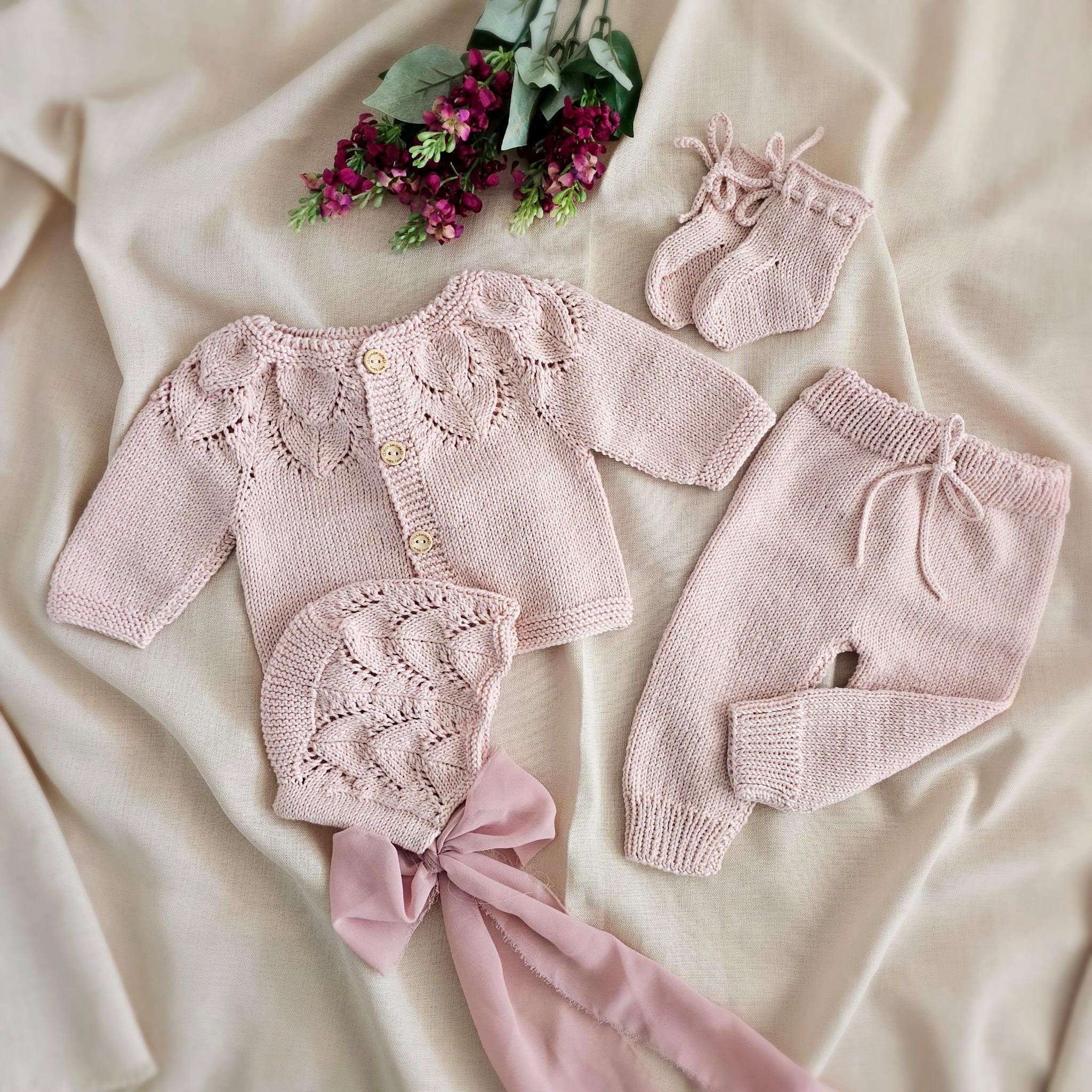 Baby Girl Coming Home Outfit, Organic Cotton Baby Clothes, Knitted Baby Clothes, New Baby Gift, Baby Shower Gift, Baby Girl Gift