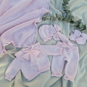 Hand-Knitted Organic Baby Girl Coming Home Outfit, Erantis Model, 5-Piece Set