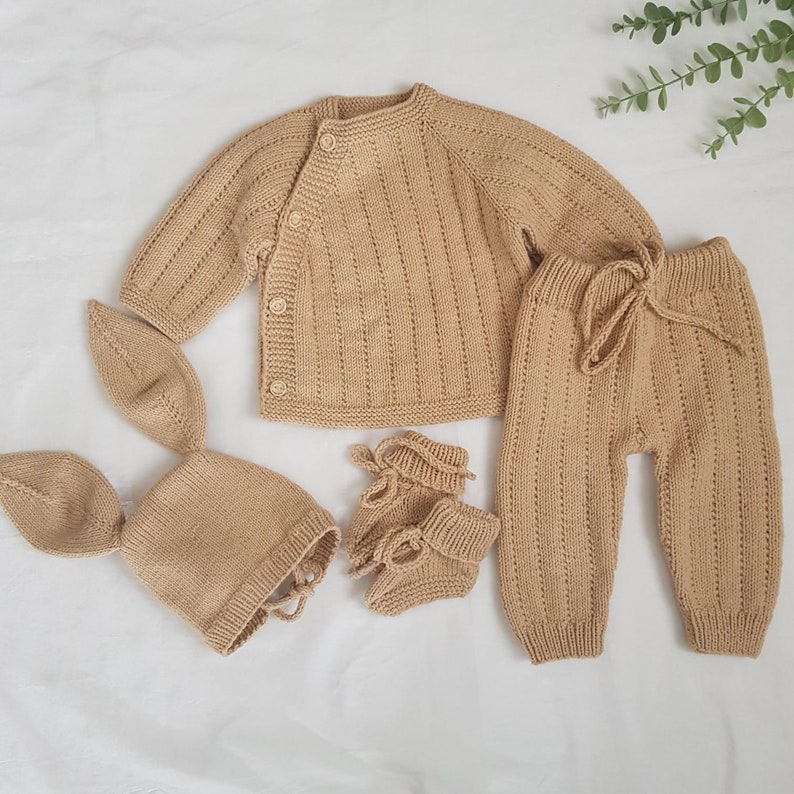 Vêtements pour nouveau-né, Vêtements bébé en tricot, Vêtements bio pour bébé, Cadeau pour nouveau-né, Cadeau baby shower image 6