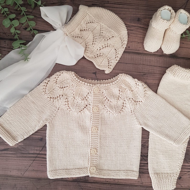 Newborn Baby Homecoming Outfit, Knitted Baby Outfit, Unisex Baby Clothes, Organic Baby Clothing, New Baby Gift, Baby Shower Gift image 4