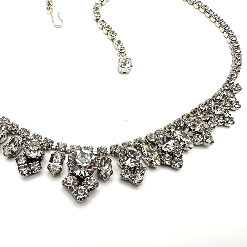 Vintage retro 1950s silver tone clear rhinestone geometric fringe necklace image 5