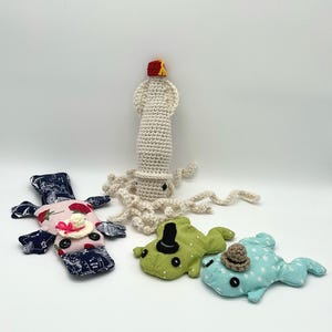 Mini gehaakt mutspatroon voor popaccessoire Eenvoudig haakpatroon Amigurumibundel sleutelhanger Rugzak bedelpatroon Eenvoudig gehaakt klein cadeau afbeelding 3