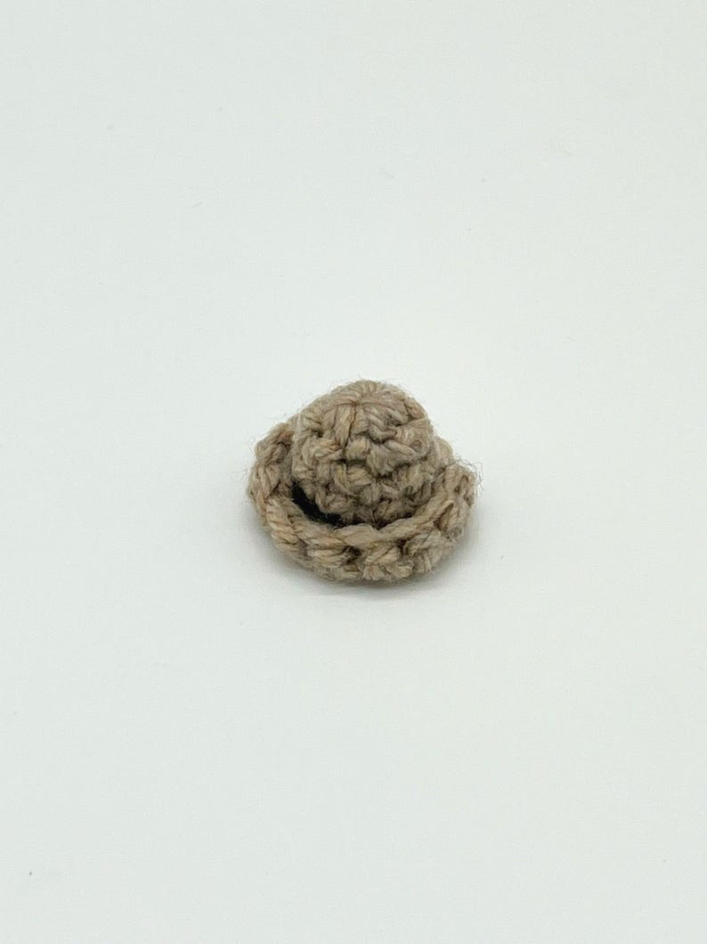 Mini gehaakt mutspatroon voor popaccessoire Eenvoudig haakpatroon Amigurumibundel sleutelhanger Rugzak bedelpatroon Eenvoudig gehaakt klein cadeau afbeelding 4