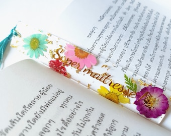 Marque page personnalisé fleur séchée avec prénom ou message/ Cadeau femme Fête des mères/ Accessoire de livre Cadeau maîtresse personnalisé