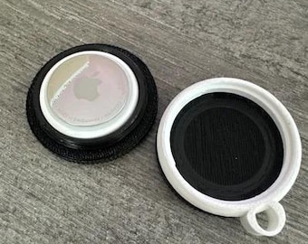 Cookie Airtag Keychain