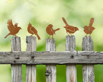 Rusty Metal Birds Set of 5, Rustic Garden Fence Decor, Handmade Iron Bird Silhouettes, Outdoor Yard Ornaments, Farmhouse Garden Art.