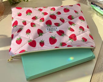 15" / 16” quilted laptop sleeve | cute trendy aesthetic quilted | satin lined ipad sleeve | padded for protection
