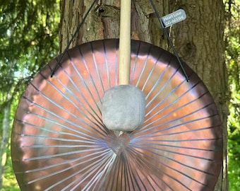 AMORE NEL CUORE _ Gong 40cm/16'' + martelletto in omaggio – Per amore, connessione e intenzioni amorevoli – Meditazione sonora