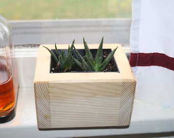 Wood Planter - Windowsill, Desk, Herb