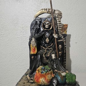 Statua speciale del Santo della Santa Morte / Especial Estatua de Santa Muerte