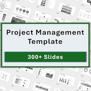 Op de afbeelding: Een zwart-wit afbeelding van een presentatie sjabloon voor projectmanagement. De sjabloon bevat meer dan 300 dia's met verschillende grafieken, diagrammen en schema's. De tekst "Projectmanagement sjabloon" en "300+ dia's" wordt weergegeven in een groene doos.