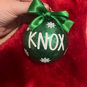 Personalized glitter ornaments