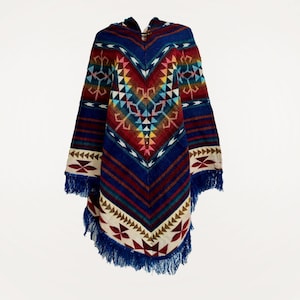 Blue Alpaca poncho, Unisex alpaca poncho.  Shaped style. Ecuadorian poncho. Wool poncho. Native alpaca poncho Poncho, Beautiful poncho, Gift