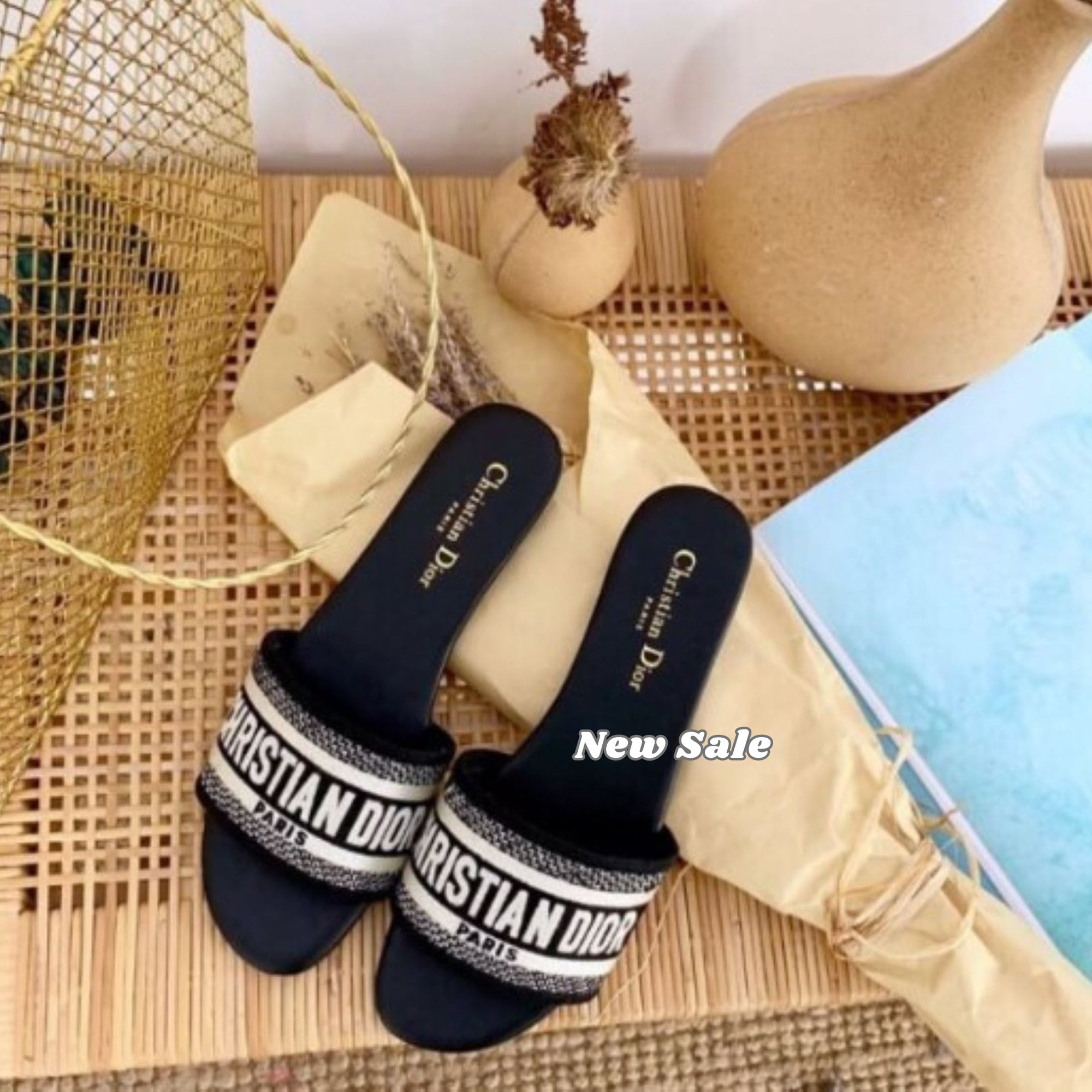 Sale Vintage Best Material And High Quality Women Slippers Sandals With Elegant Designs