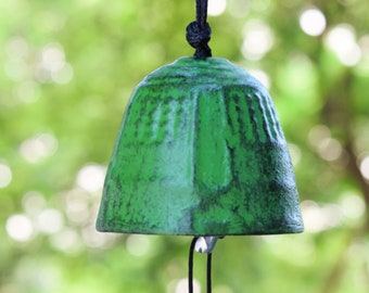 Carillon éolien japonais authentique en fonte, cloche de temple en fonte, bleu vert feng shui pour décoration extérieure de jardin