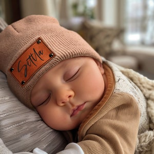 Personalisierte Name Baby Mütze Hut, Leder Patch Mützen für Baby Mütze, Geburtstagsgeschenk, Baby Strickmütze, Baby-Dusche-Geschenk,Baby-Geburtstagsgeschenk Bild 3