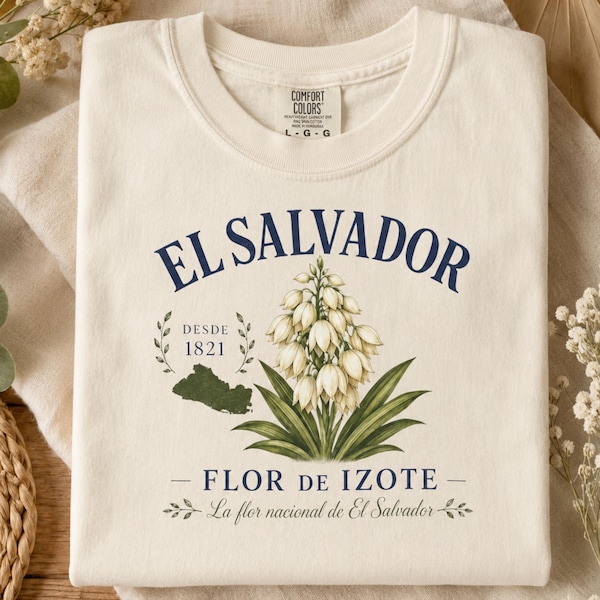 El Salvador Shirt Flor de Izote National Flower Tee Vintage Botanical Floral Garden Gift Salvadoran Heritage Travel Souvenir Women Men