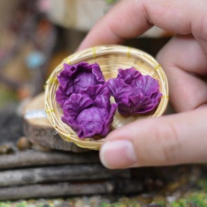 Repolho roxo em miniatura: legumes e frutas de argila feitos à mão para decoração de cozinha/loja/casa de bonecas em miniatura.