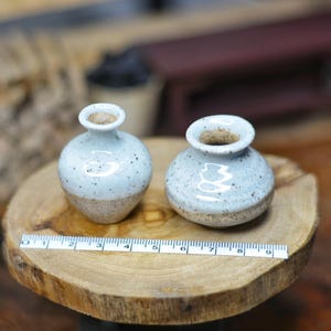 Miniature Ceramic Vase, Tiny Pottery, Dollhouse Vase, Fairy Garden Decor,Terrarium Pot, Mini Jar, Handmade Ceramic, Gift for Collectors