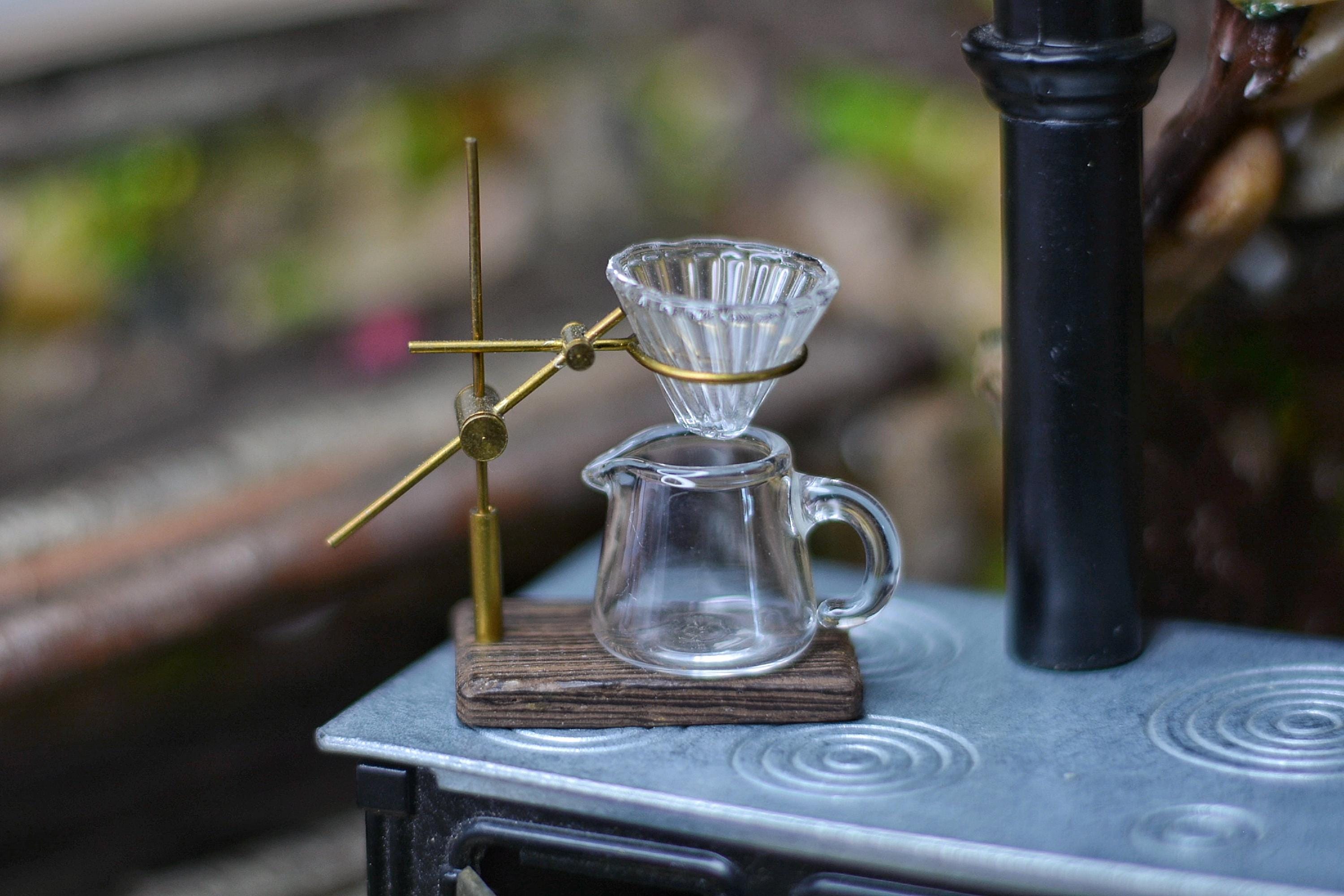 ミニチュアのドリップコーヒーメーカー、小さなバリスタ小道具 - Etsy 日本