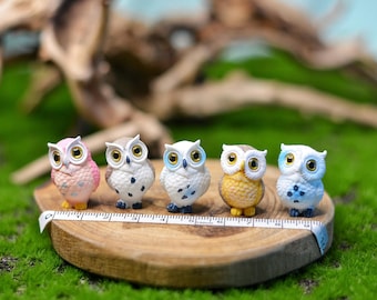Miniature Resin Baby Owl: Fairy Garden Dollhouse Decor