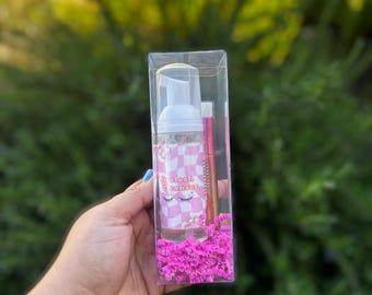 Foaming Lash Extension Cleanser – Gentle and Oil-Free Eyelash Shampoo | Includes Cleansing Brush & Spoolie
