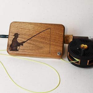 Maßgeschneiderte Fliegenfischerbox, Geschenk für Fliegenfischer, Walnussholz Tackle, Fliegenfischen Geschenke für ihn, Vatertagsgeschenk