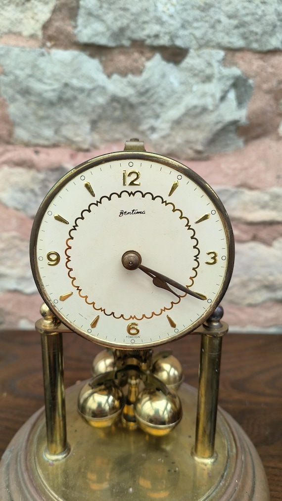 ベンチマ　Bentima 木製 置時計 クラシック　イギリス製　鐘と時報が鳴る ベンチマ Bentima 木製 置時計 クラシック イギリス製 鐘と時報が鳴る