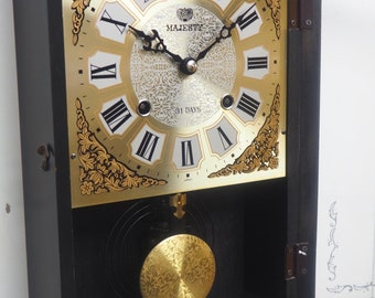 MAJESTY 31 DAYS 掛時計 木製 MAJESTY 31 DAYS 掛時計 木製