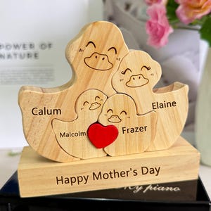Personalized Wooden Cute Ducks Family Puzzle Sign Gift Mom from Family Idea for Mother&#39;s Day,Wooden Duck Family Puzzle,Wooden Duck Gifts
