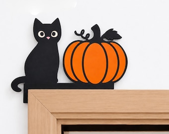Personalized Black Cat Pumpkin Door Topper, Custom Engraved Fall Door Frame Sign, Halloween Wooden Decor, Cat Lover Autumn Home Decor