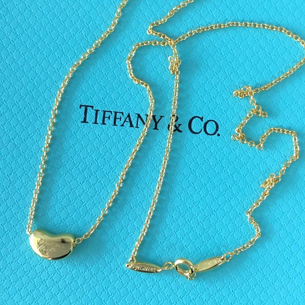 Tiffany & Co. Elsa Peretti Gold Bean Pendant Necklace Gold Bean Design Pendant Necklace