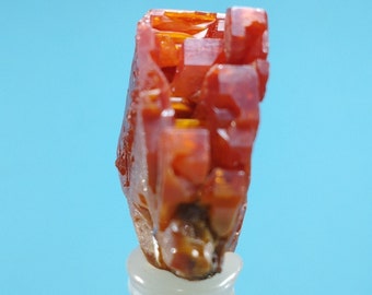 Vanadinite - Filon Assif, Mibladen, Midelt, Morocco, 3,5cm x 2,4cm x1cm