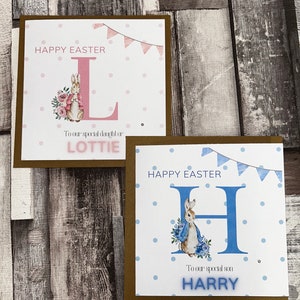 Lindos cartões de Páscoa personalizados do coelho Peter