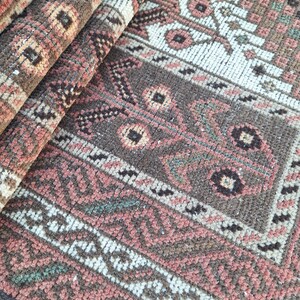 Handwoven Persian Design Rug, unique floor decor, (3.6x6.3 ft) image 4